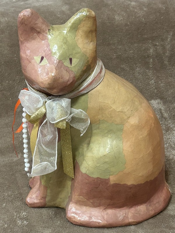 Arriba Thailand Paper Mache Multicolor Cat Lover Sculpture Figurine Ribbon Bow