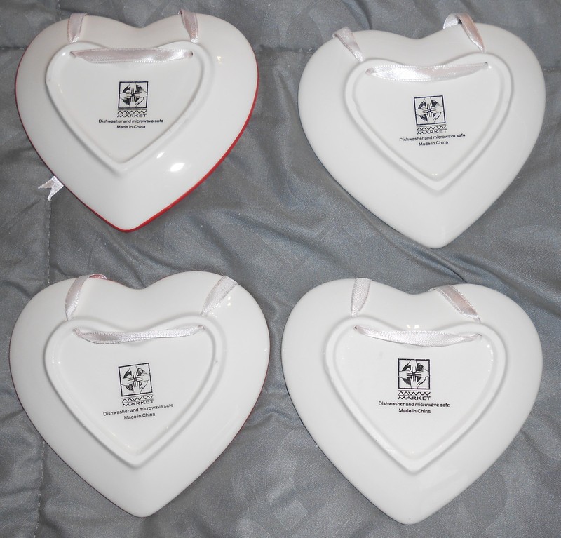 MWW Market 'LOVE' HEARTS 4.5" Mini Plates 4 Piece Valentines Day W/ Box gallery