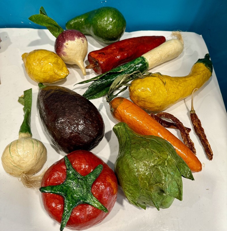 Vintage Lot 14 Paper Mache Variety Fruits Vegetables Life Size Farmhouse Decor