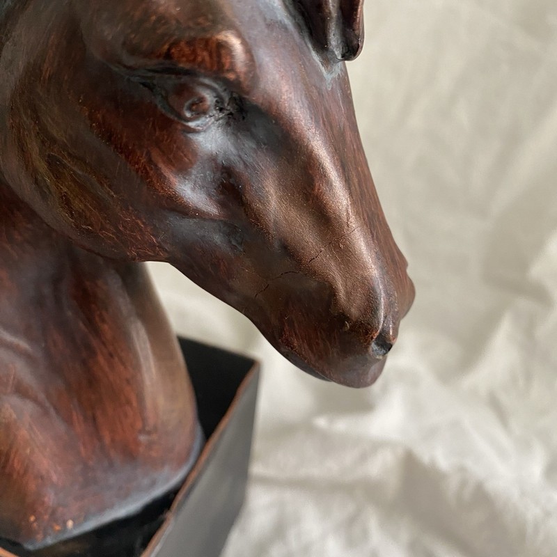 Vintage Resin Horse Head Bust Sculpture Faux Wood Equestrian Statue Shelf Decor gallery