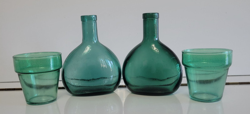 4 PIECE TEAL GREEN GLASS SET 2 VASES 2 PLANTER STYLE CANDLE HOLDERS