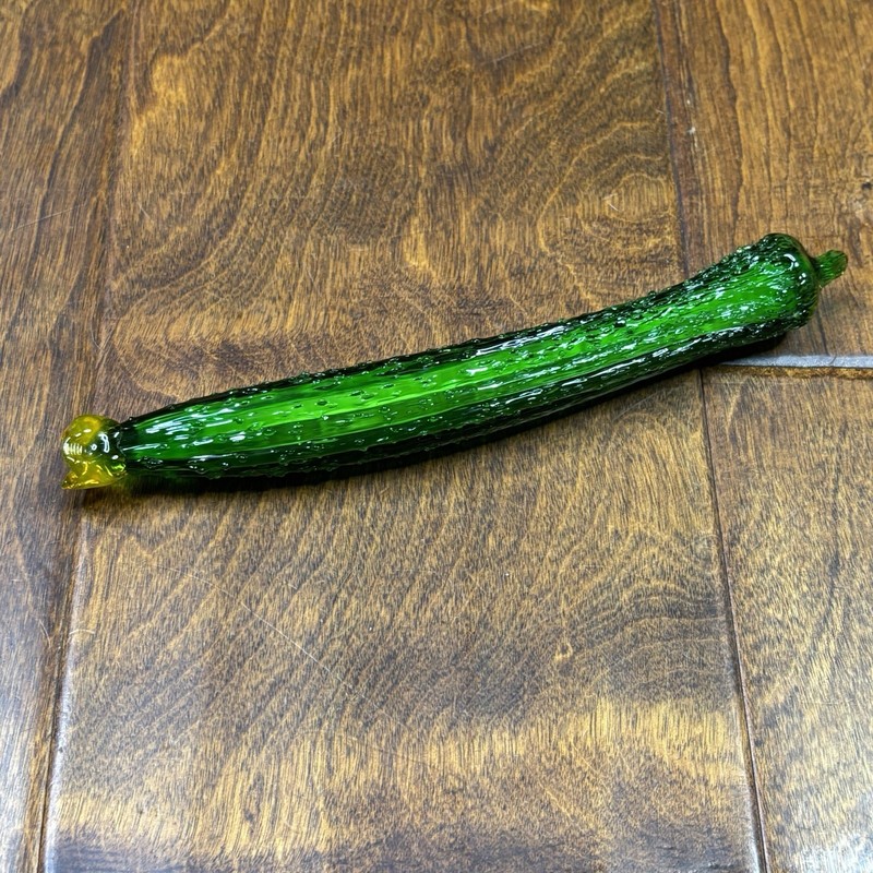 Murano style glass Vegetable 8" Asparagus Green Handblown paper weight decor gallery