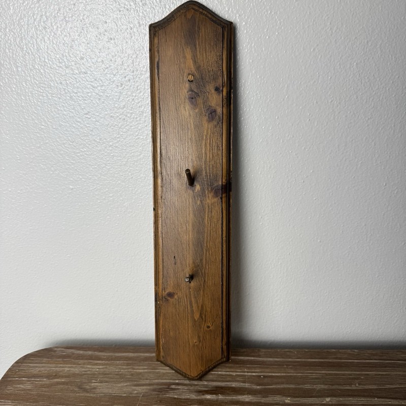 Rustic Wall Mount Wooden 2 Peg Rack Key Holder