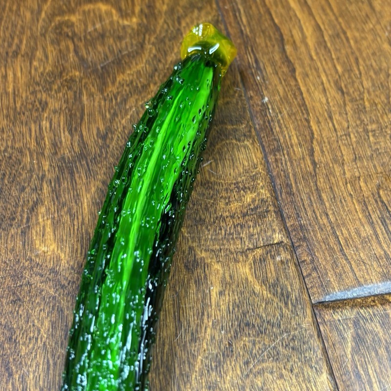 Murano style glass Vegetable 8" Asparagus Green Handblown paper weight decor gallery