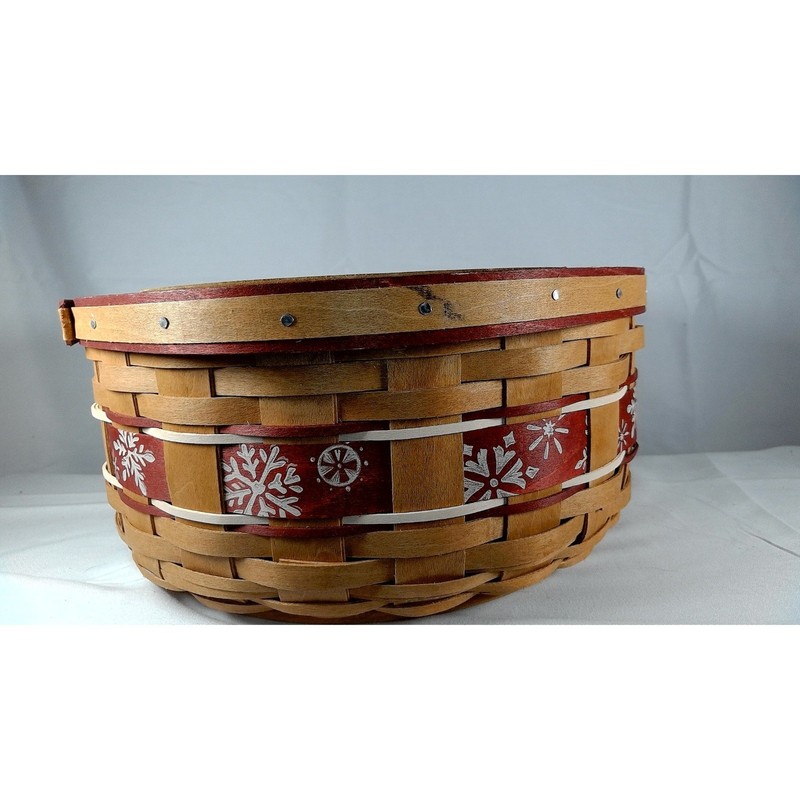 Longaberger 2010 Christmas Falling Snow Red Basket with Lid gallery