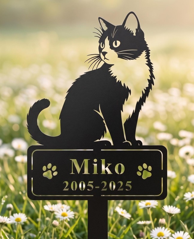 Custom Metal Cat Memorial Stake – Personalized Grave Marker