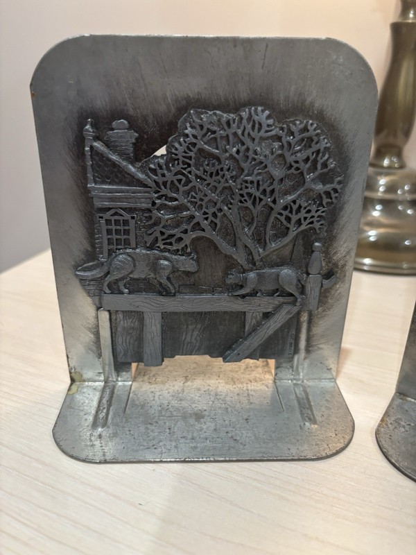 Vintage Metzke 1980 Made In USA Pair Pewter Cats on a Fence Library Bookends gallery