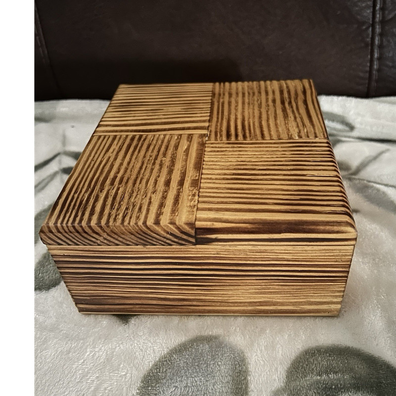 Handmade Rustic Wood Grain Decorative Box w/Hinged Lid, Brown Small 6x6x 3.5in