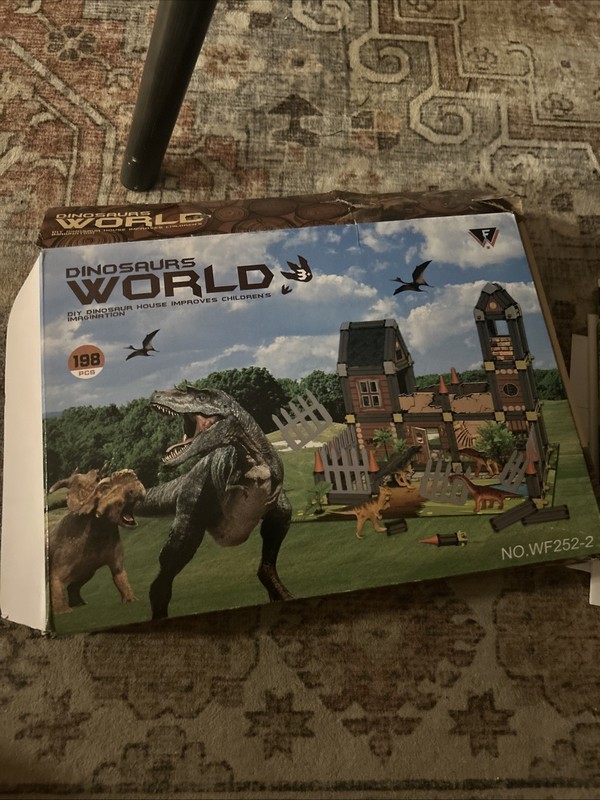 Dinosaur Research Institute Book Nook DIY Wooden Puzzle Miniature House Kit LED