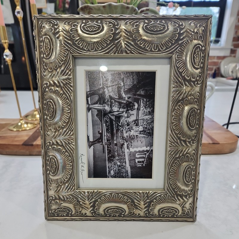 Sheffield Home Picture Frame Metal Silver Tone Portrait, Landscape, Wall Design gallery