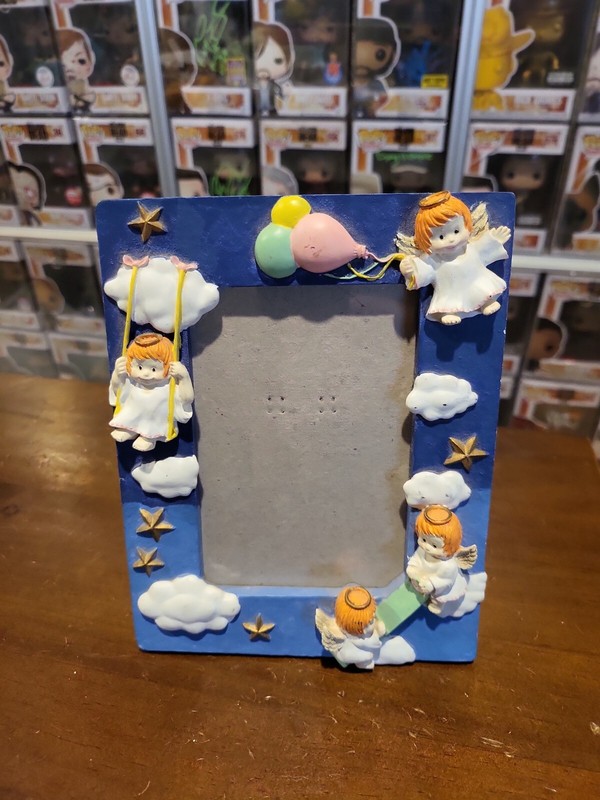 Vintage 1990s 3D Angels Resin Picture Frame 4×6 Freestanding Table Desk Photo