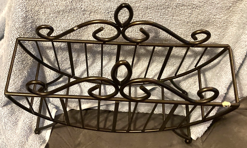 SOUTHERN LIVING AT Home Black Wrought Iron Magazine Rack/Wall Shelf-11" W-EUC gallery