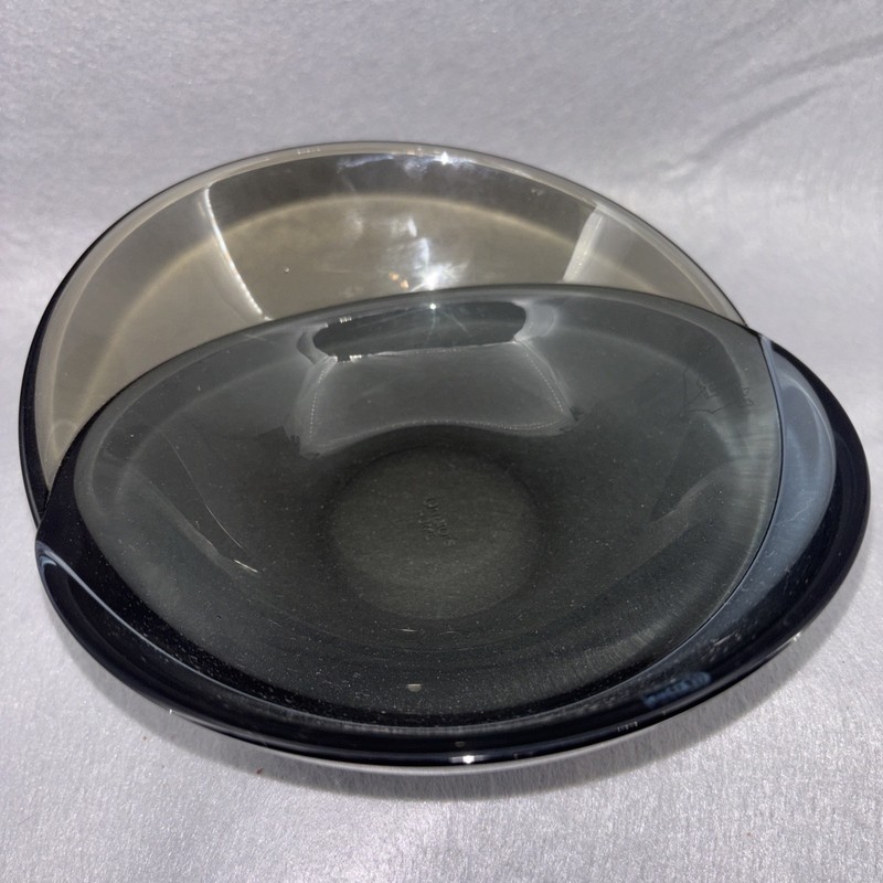 Orrefors Sweden Smokey Quartz Mingle Duo Glass Bowl By Lena Bergstrom 7 Inch EUC gallery