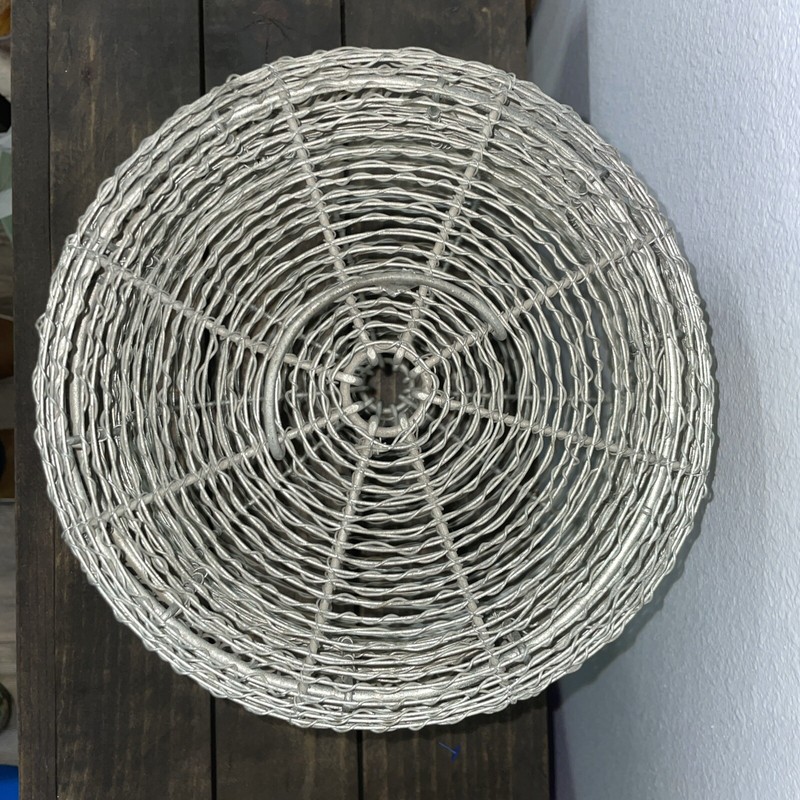 Rustic Metal Wire Woven Basket With Lid gallery