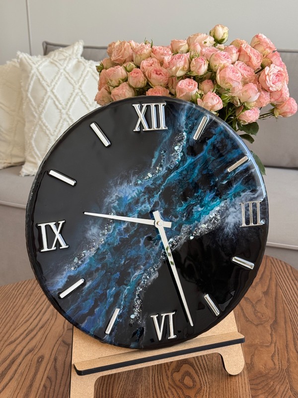 Blue Galaxy Handmade Resin Wall Clock 40 cm – Luxury Black & Blue Marble Art Clo