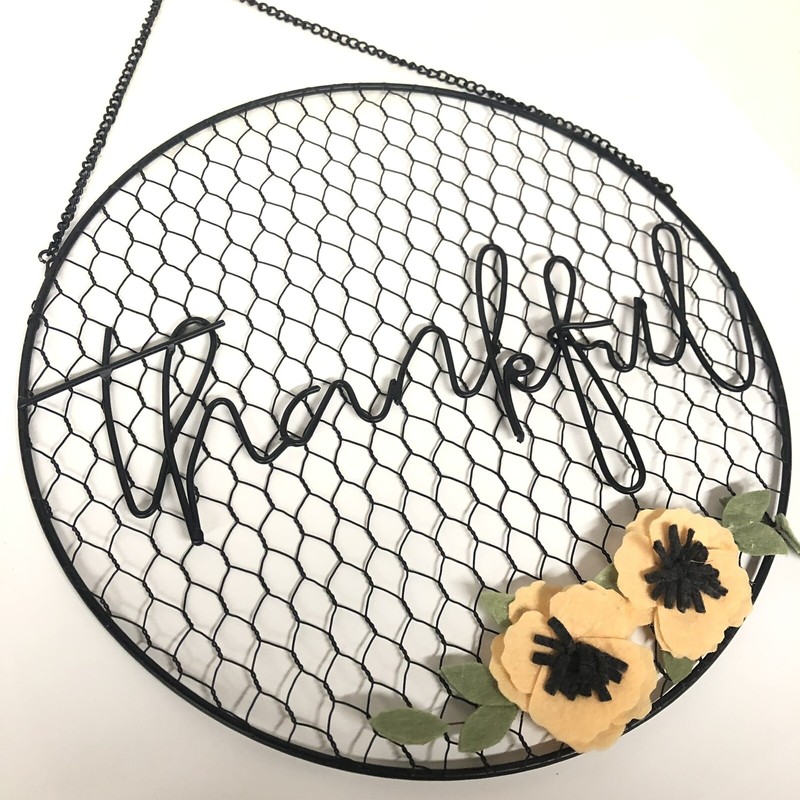 13” Black Round Metal Wall Hanging Art Sign Word THANKFUL on Chicken Wire Grid gallery