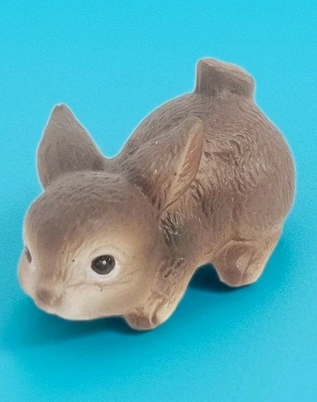 Vintage Lefton 1.5″ Tall Ceramic Brown Baby Bunny Figurine