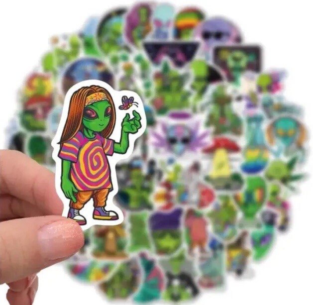 50+5pcs Alien Stickers 一 High Quality PVC Cartoon Stickers Marihuana