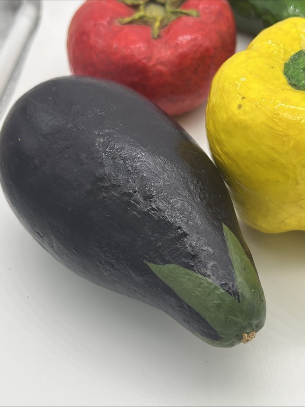 Lot Of 6 Paper Mache Fruits Vegetables Lifesize Decor Props Folk Art Movie Play gallery