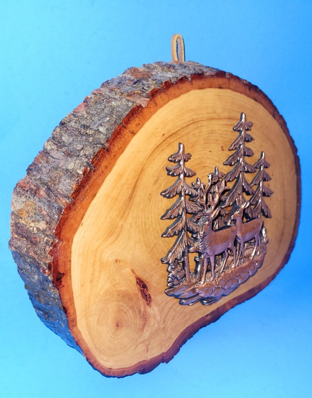 VTG 1960s Wood Slice Bark Rim Copper Tone 3D Deer Scene Niagara Falls-Canada gallery