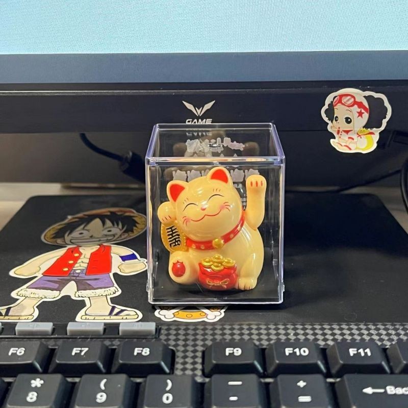 YELLOW Solar Luck Lucky Money Cat Waving Arm Office Car Decoration Chinese Japan
