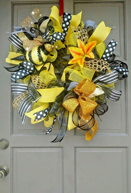 Spring Summer Bee Wreath Large Deco Mesh Floral Farmhouse Front Door Decor gallery