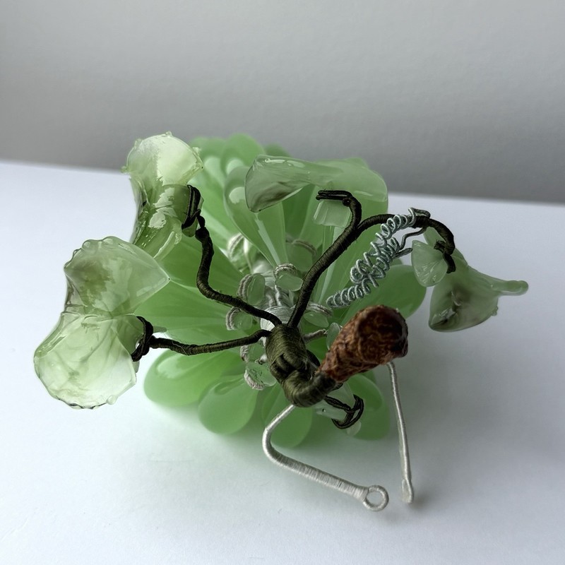 Vintage Jade Green Glass Grape Vine Clusters Fruit MCM Antique Jade Leaves 6" gallery