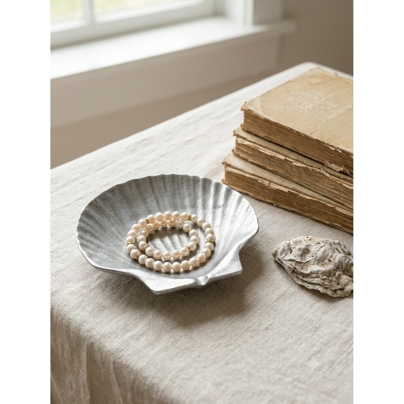 Vintage Wilton Armetale Shell Dish Coastal Beach Decor Trinket Tray Silver Tone