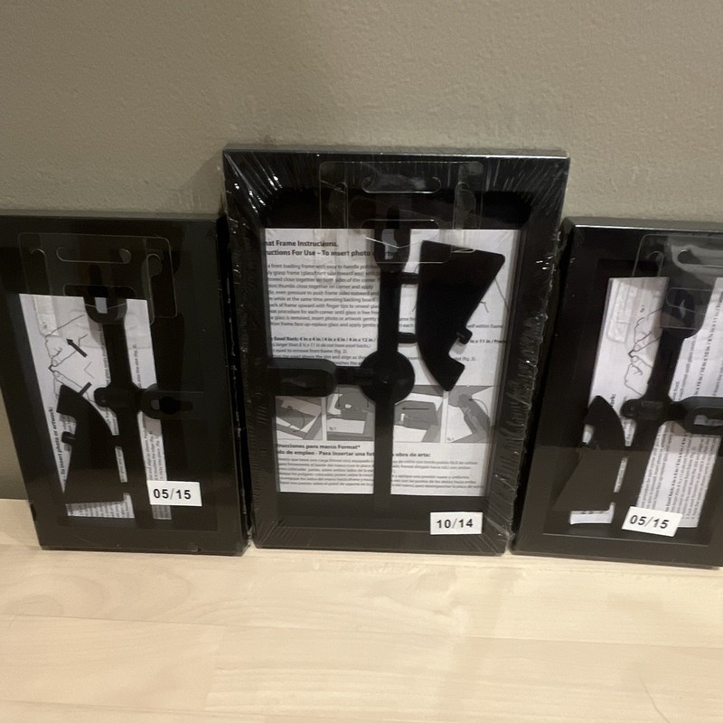 3 pack- 2 4x6 & 1 5x7 Front Loading Plastic Frame gallery