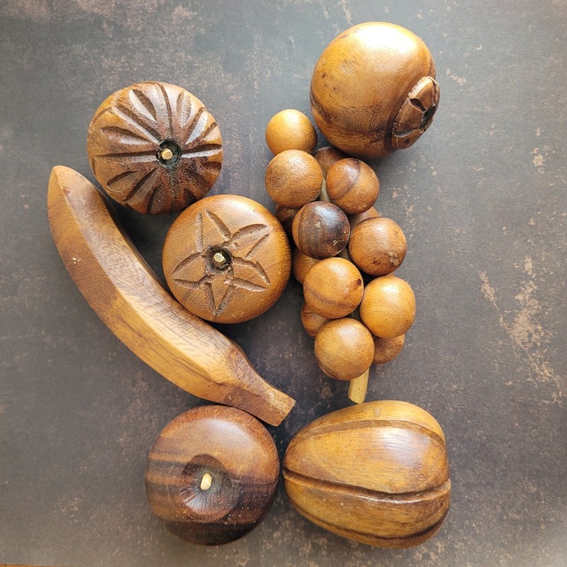 Vintage Wooden Carved Fruit Lot of 7 Banana Grapes Brown MCM Retro Mid Century