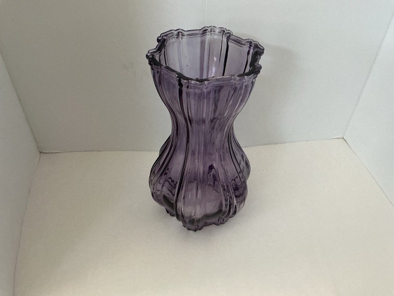 Purple Glass Flower Vase,Sz 10 In Height,diameter 5 I