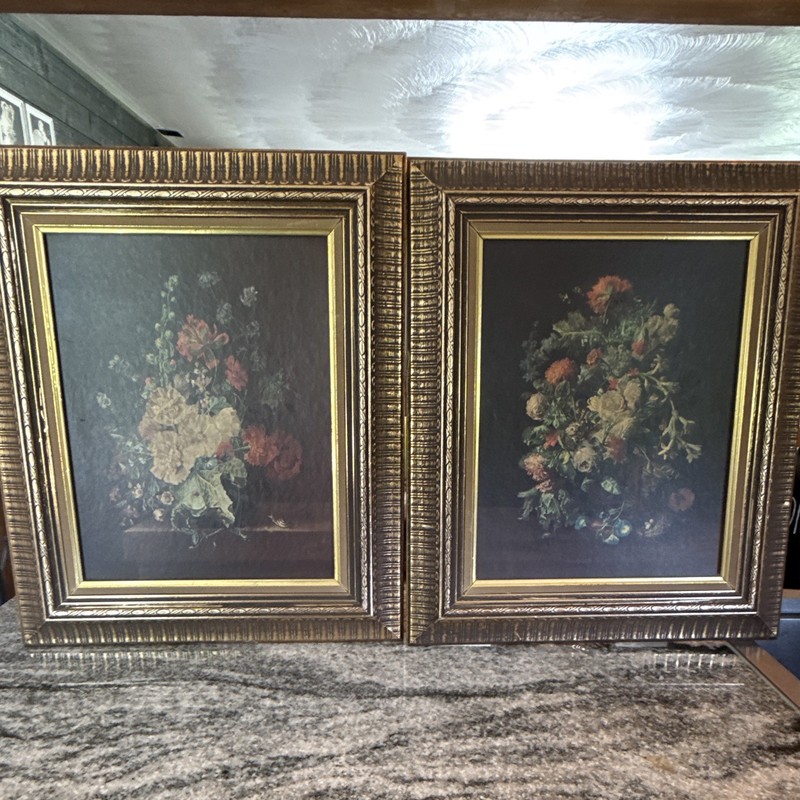 Set of 2 Framed Vintage Floral Still Life Prints Gold Tone Wood Frames 16X13