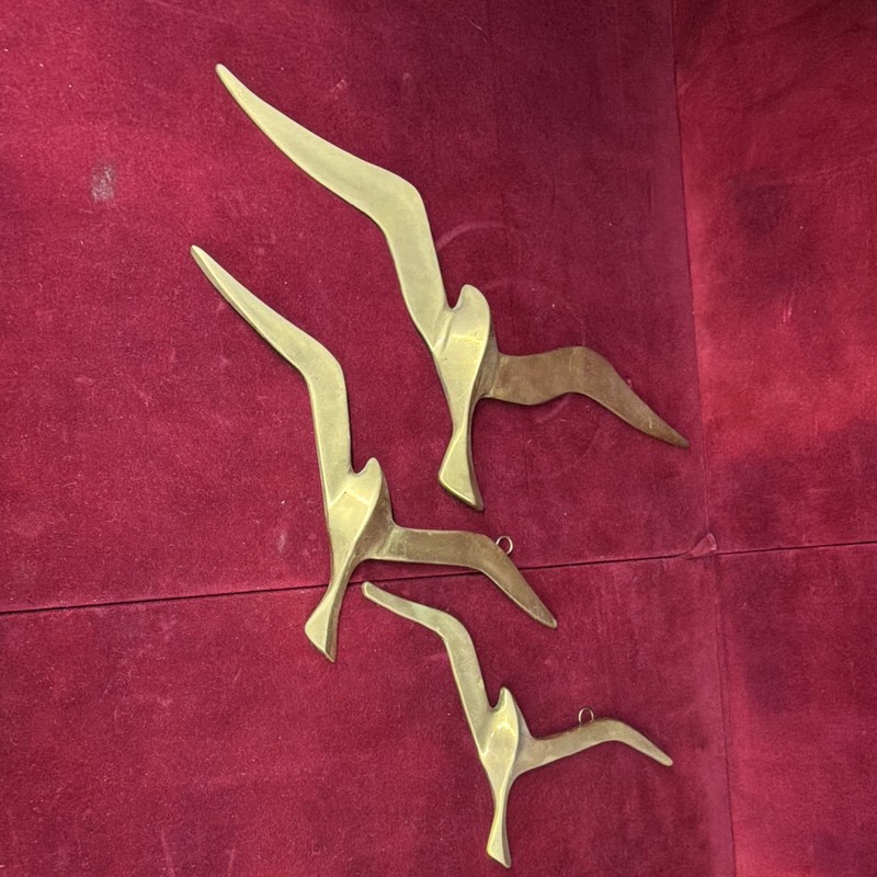 Brass Seagull Wall Sculpture 14 in, Nautical Birds Theme, Wall Mounted