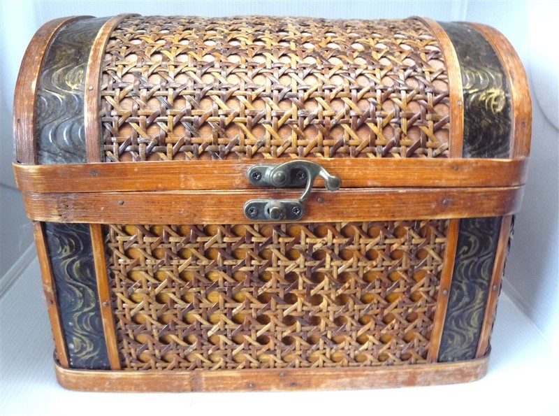Metal & Rattan Treasure Storage Box Chest Boho Home Decor w/Handles & Latch