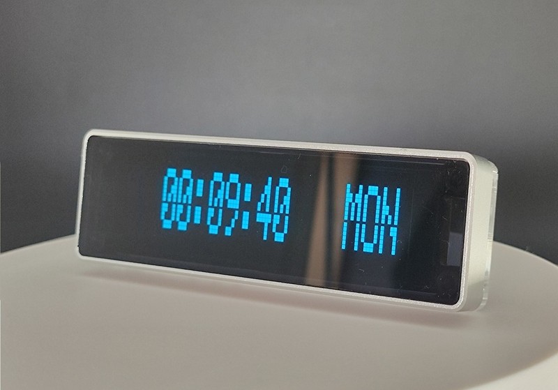 Mini Digital Clock VFD-Style OLED Display USB-C Power Supply​ W/ Aluminum Case gallery