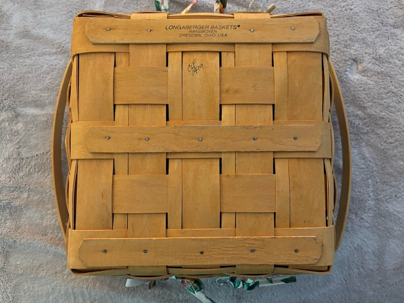 Longaberger Rectangular Basket w/ Riser & Wooden Lid & Floral Fabric Liner gallery