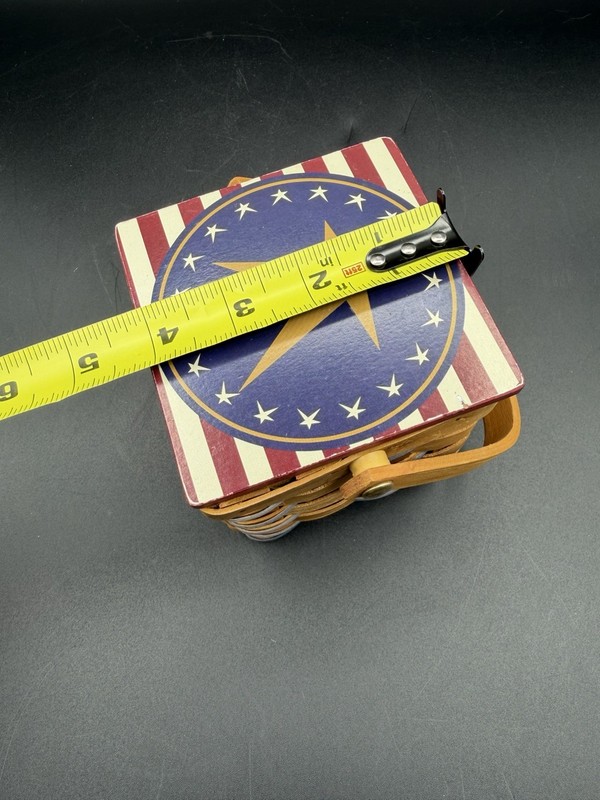 Coyne's & Company Patriotic Square Wood Basket with Star Lid, Handle, Small gallery