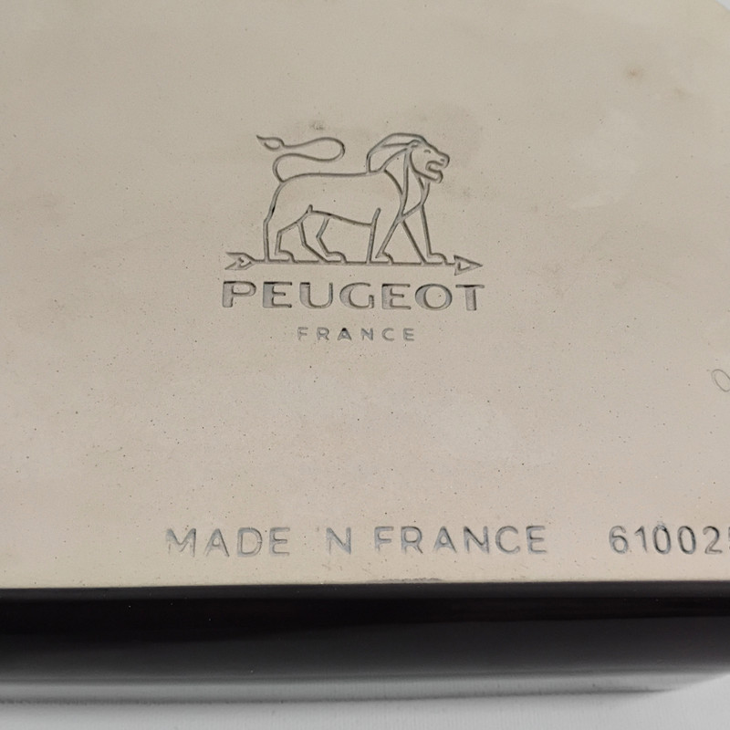 Peugeot Rectangular Trinket Dish | Aubergine Purple | Made in France | Decor gallery