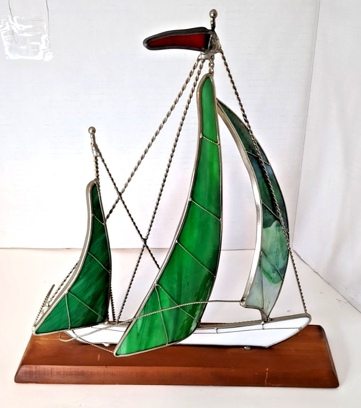 ⛵ Vintage Stained Glass Sailboat – Green & White – 3D Wood Stand ~12″x12″