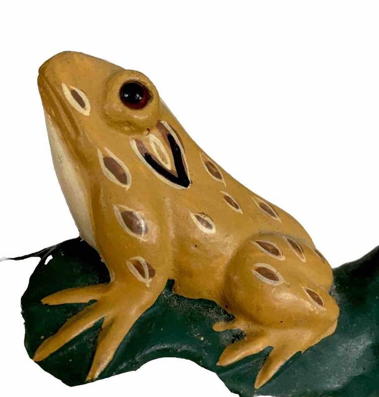 Frog Figurine on Lily Pad Figurine Green Brown Spotted Vintage Glass Eyes