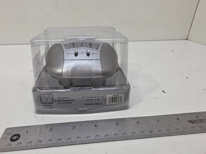 BRAND NEW Sharp Tech Digital Radio Controlled Atomic Alarm Clock SPC354 gallery