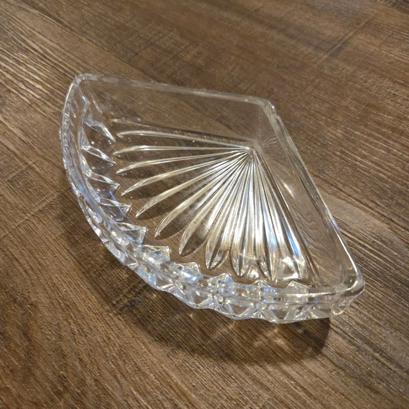 VTG Crystal Glass Dish Ashtray Fan Trinket Sunburst Diamond Cut Vanity Catchall gallery