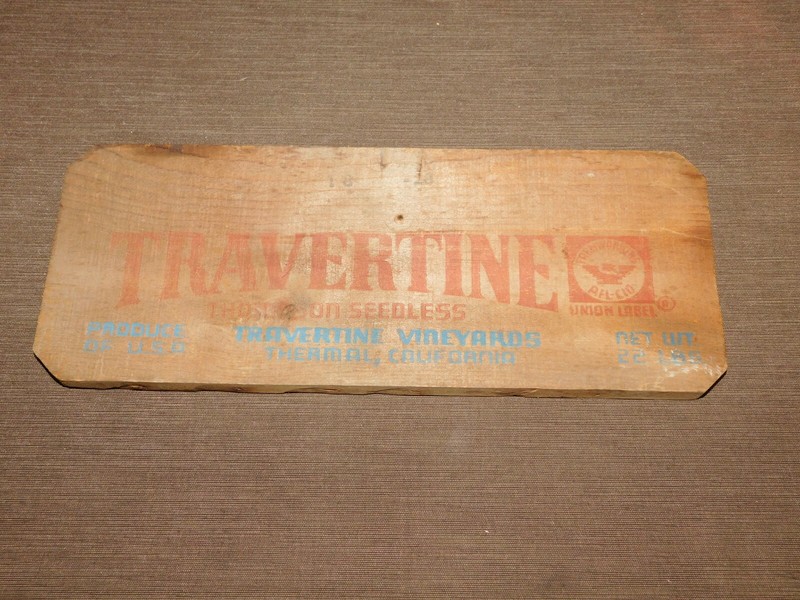 VINTAGE GRAPES 14″ X 5 1/2″ TRAVERTINE VINEYARDS THERMAL CA WOOD SIGN PLAQUE