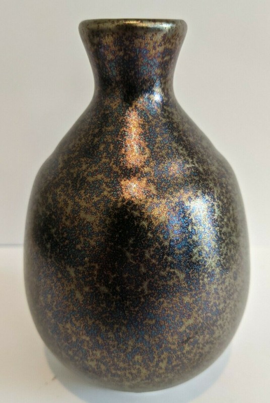 Modern Contemporary Bronze Gold Brown Color Metallic Shimmery Bud Vase – 5.25″ H