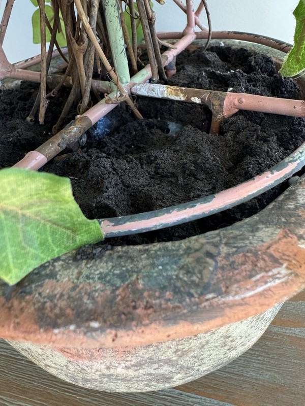 38" Faux Ivy Topiary - Iron Frame Wire Finial - Rustic Terracotta Pot $150 NEW gallery