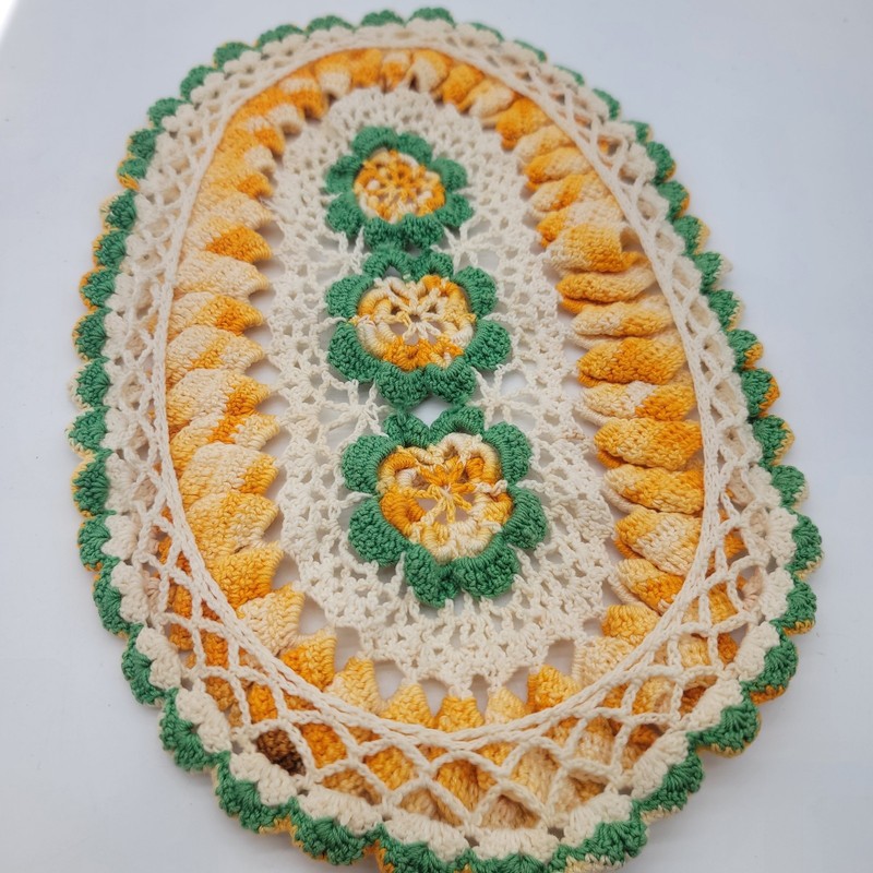 Vintage Crochet Doily Popcorn Stitch Floral Table Runner Yellow Green Handmade