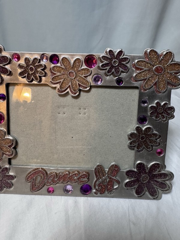 Vtg Y2K Claire’s Metal Enamel Picture Frame Girls Frame Flowers Gems Pink Purple gallery