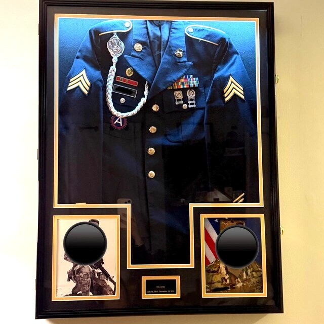 Military Uniform Display Case LED Light Portrait Shadow Box Jersey Cabinet Frame