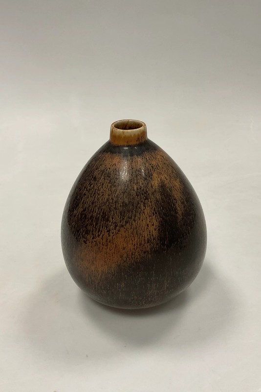 Saxbo Vase in brown harepel glaze No. 76