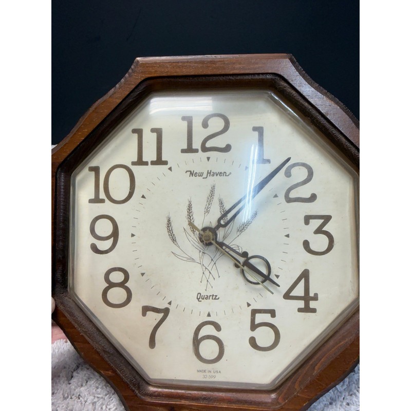 Vintage New Haven Quartz Wall Clock Wood Octagon Wheat Made in USA 32-599 Brown gallery